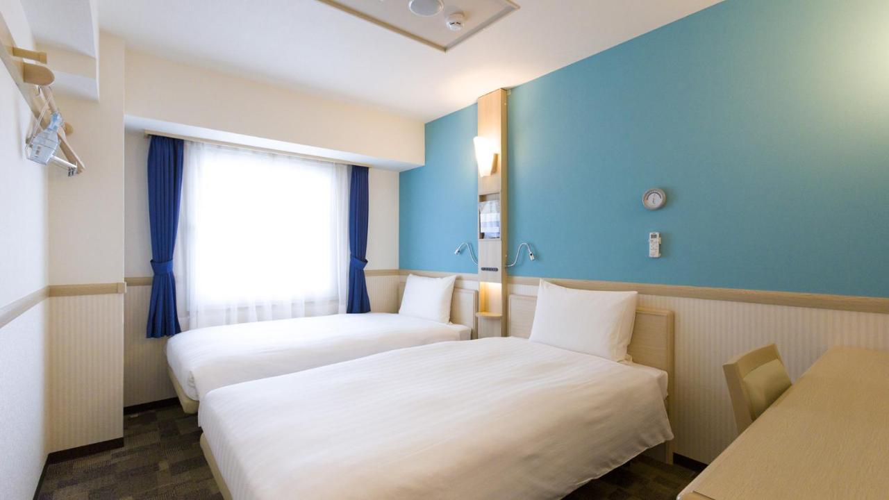 Toyoko Inn Osaka Hankyu Juso-Eki Nishi-Guchi No.2 Buitenkant foto