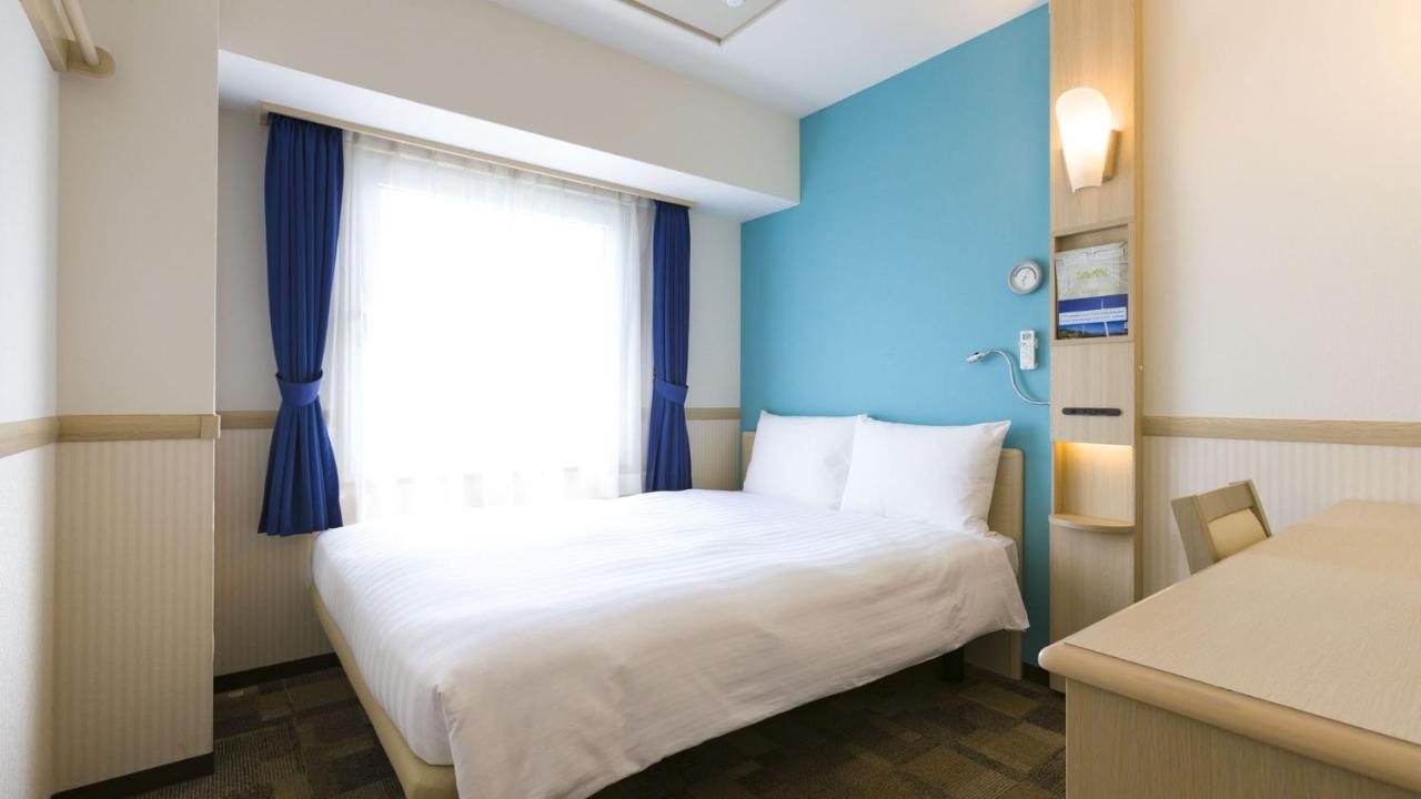 Toyoko Inn Osaka Hankyu Juso-Eki Nishi-Guchi No.2 Buitenkant foto